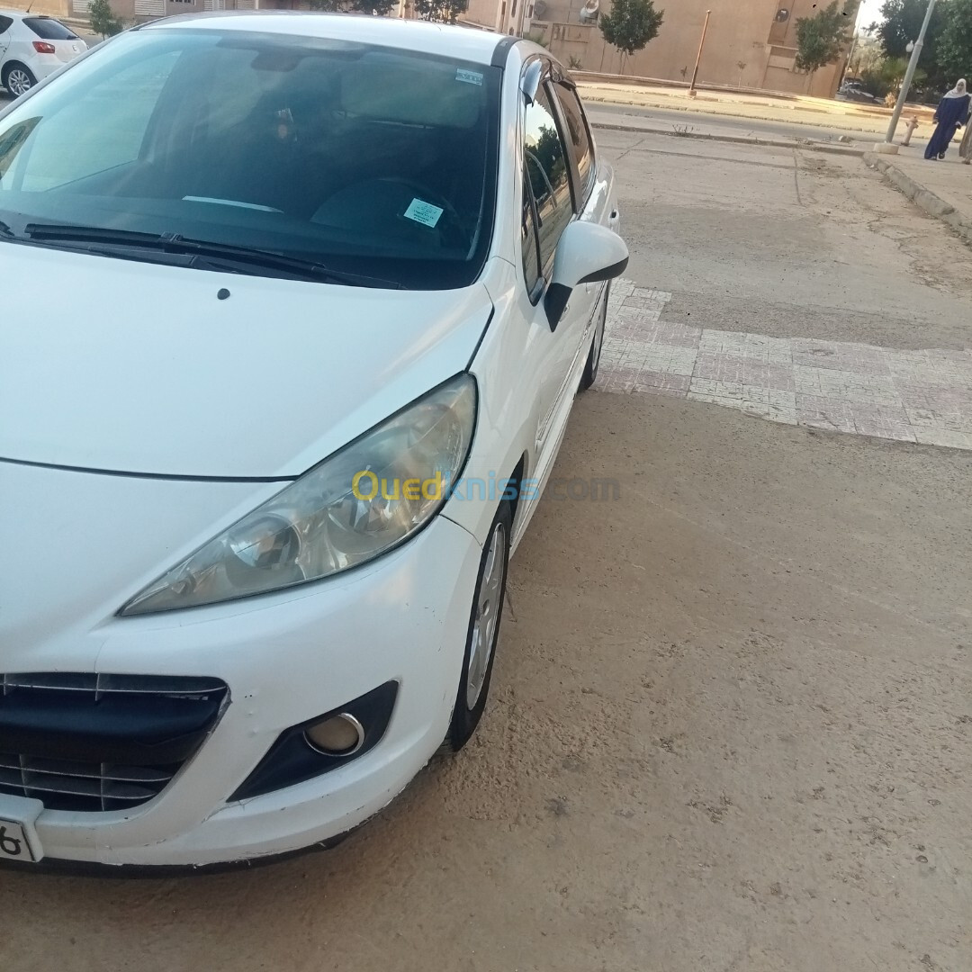 Peugeot 207 2011 207