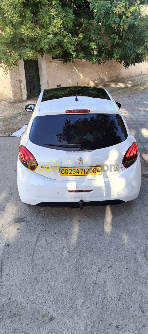 Peugeot 208 2020 Allure Facelift