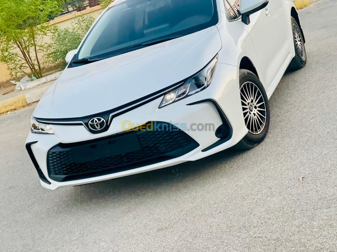 Toyota CoRolla 2024 