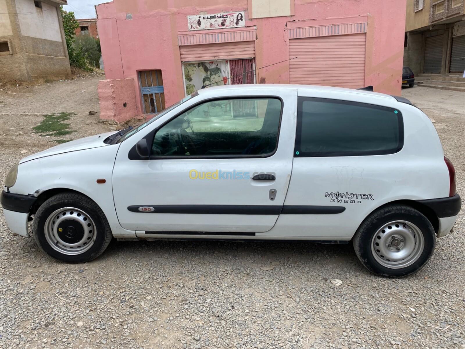 Renault Clio dabza 2001 