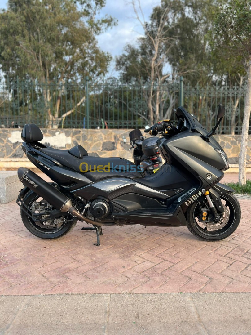 Yamaha Tmax iron 2 2015