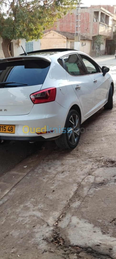 Seat Ibiza 2015 Black Line