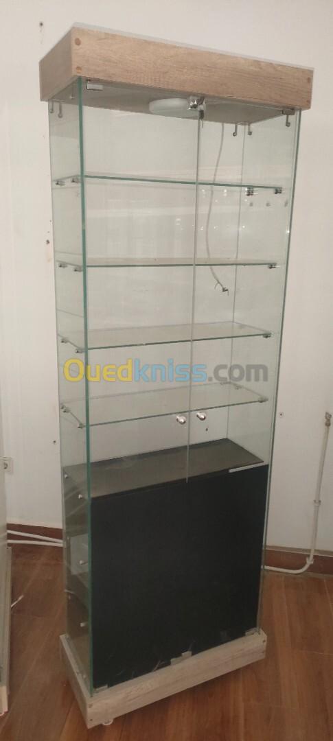 Armoire vitrine 