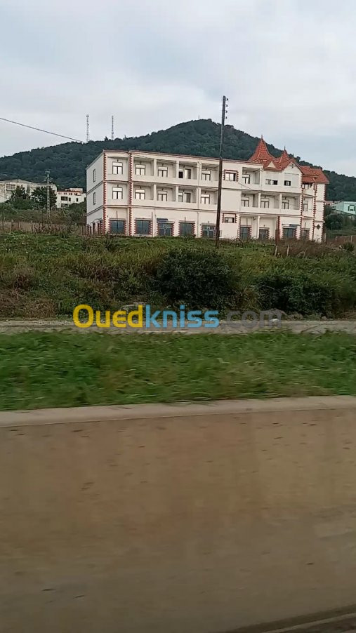 Location bien immobilier Jijel El ancer