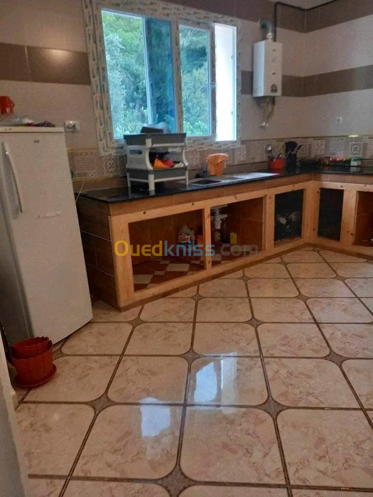 Location vacances Niveau De Villa F4 Chlef Beni haoua