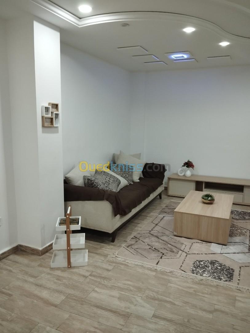 Location vacances Appartement F4 Alger Draria