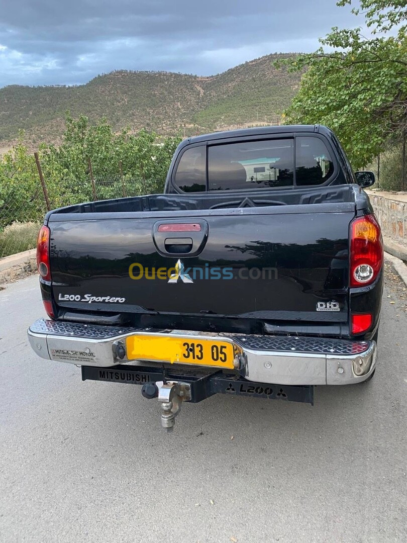 Mitsubishi L200 2013 Double cabine évolution sportero