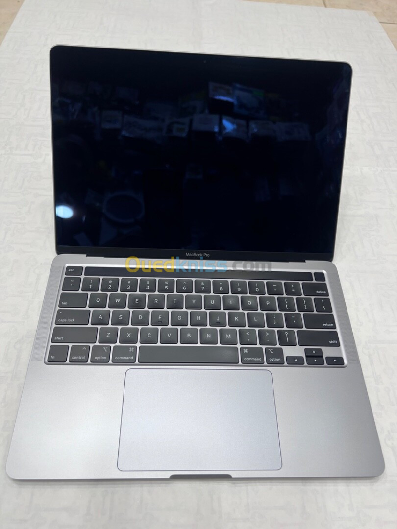 MacBook Pro 13 Inch 2020 32Gb Ram , 512 Gb Stockage, Avec Touch Bar