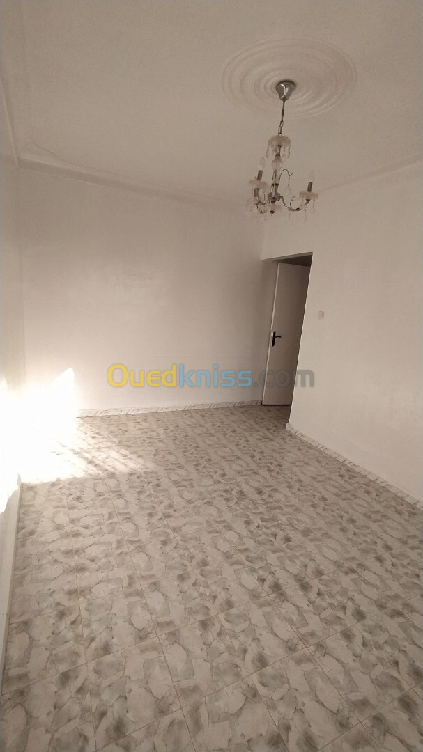 Vente Appartement F4 Tipaza Hadjout