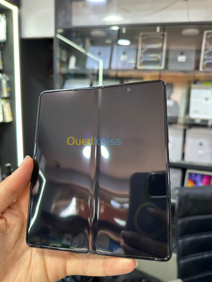 samsung Galaxy z fold 5 12G 256G