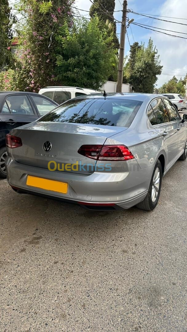 Volkswagen Passat 2022 Comfortline