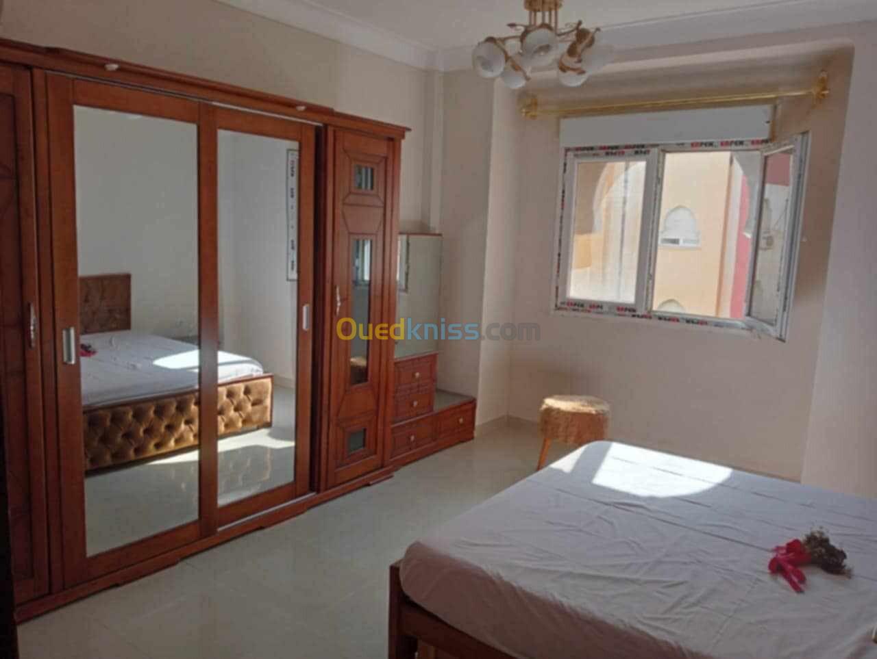 Location Appartement F4 Blida Blida