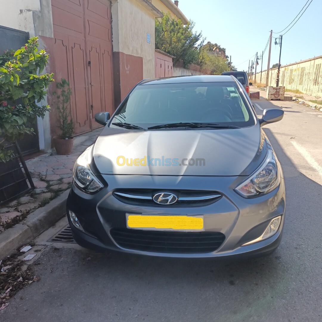 Hyundai Accent RB  4 portes 2017 Préstige