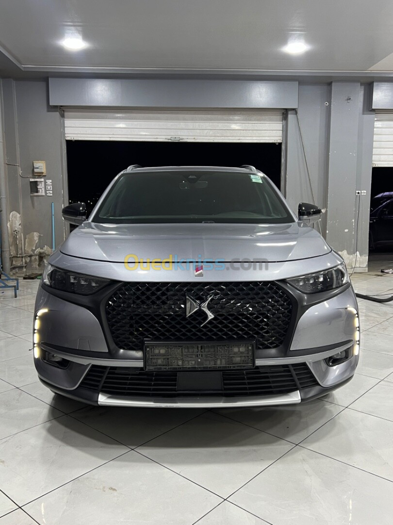 DS DS7 2019 Ds performance Line