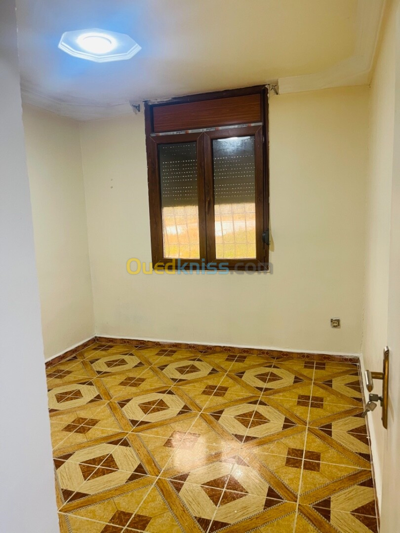 Vente Appartement F5 Boumerdès Khemis el khechna