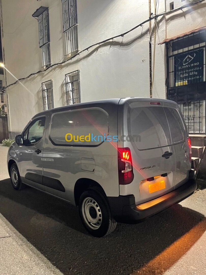 Fiat Fiat Doblo 2 places 2024 Doblo profissional