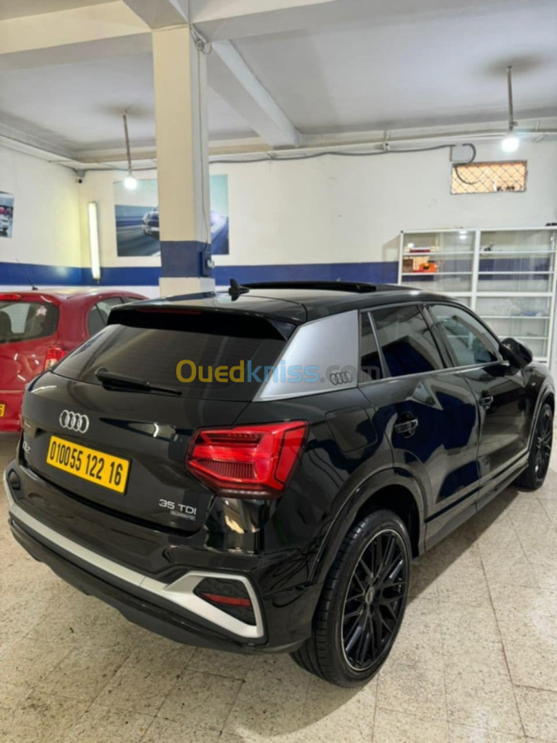 Audi Q2 2022 S LINE