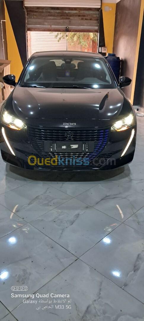 Peugeot 208 2022 208