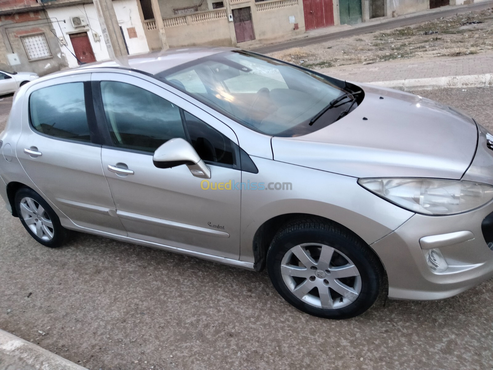 Peugeot 308 2008 Premium