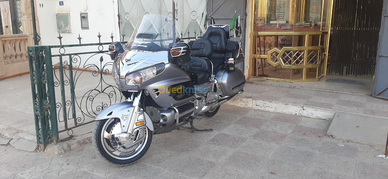 لشي Honda goldwing 2009