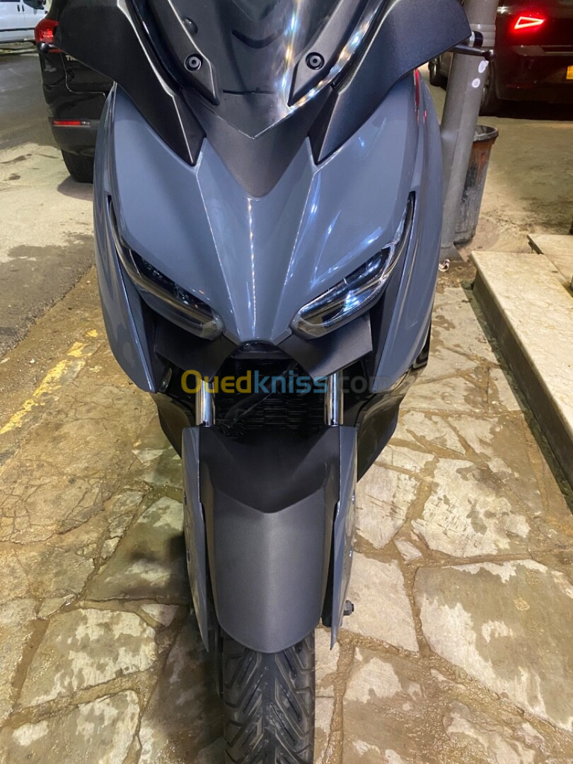 Yamaha Xmax300 2021