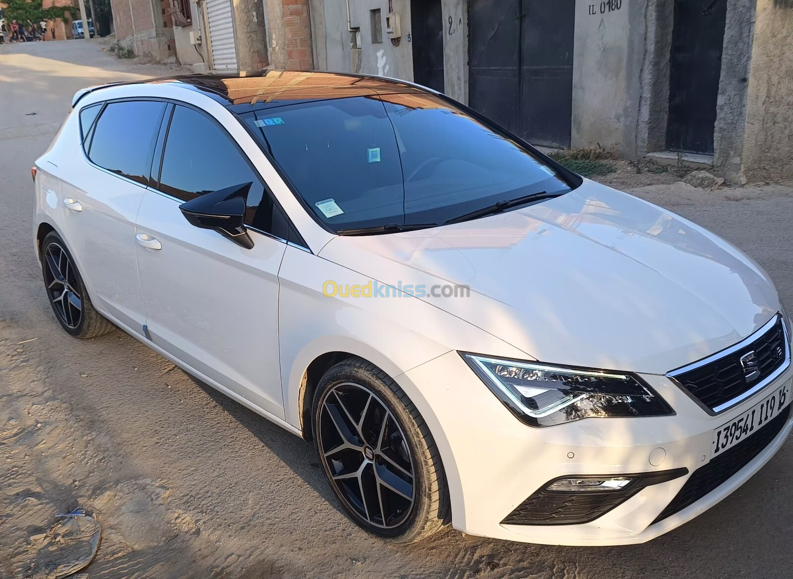 Seat Leon 2019 2019 Leon 2019 beats