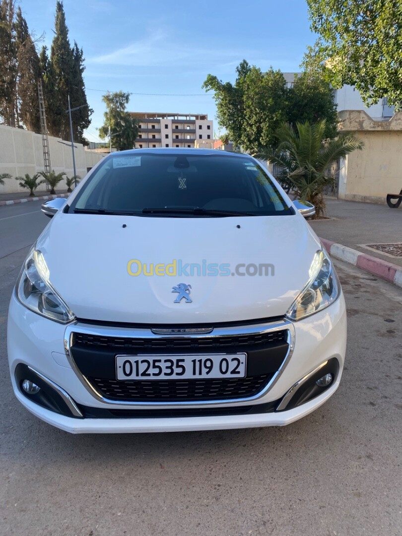 Peugeot 208 2019 Allure Facelift