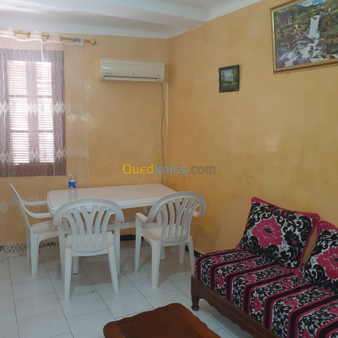 Location vacances Appartement F3 Mostaganem Mostaganem