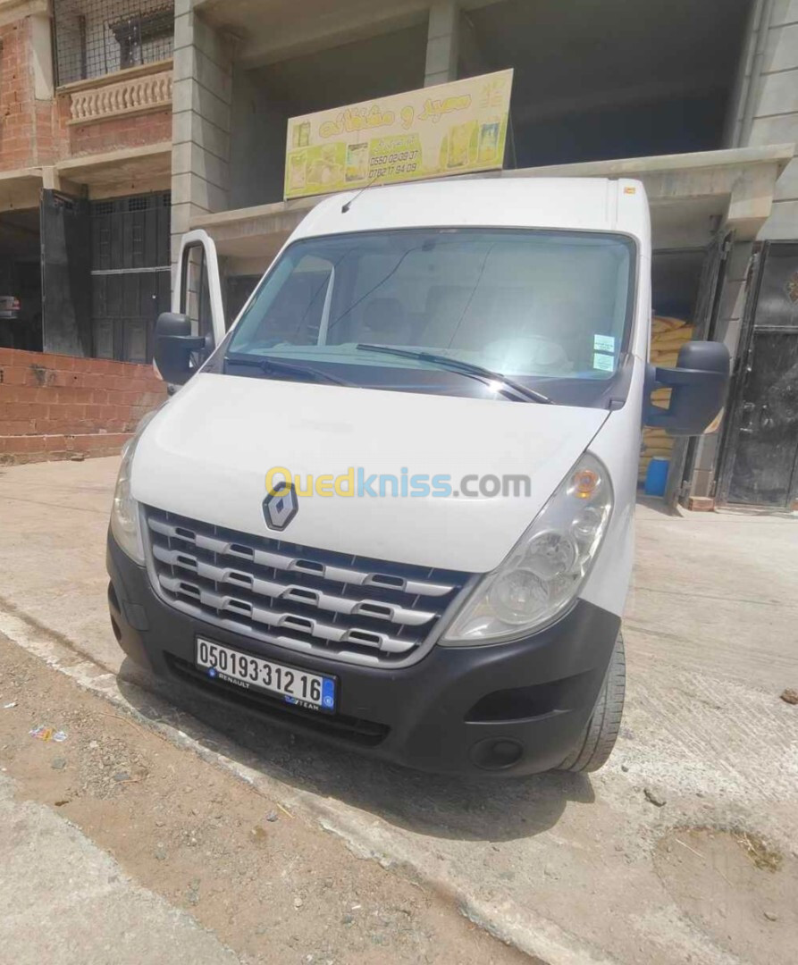 Renault Master 2012