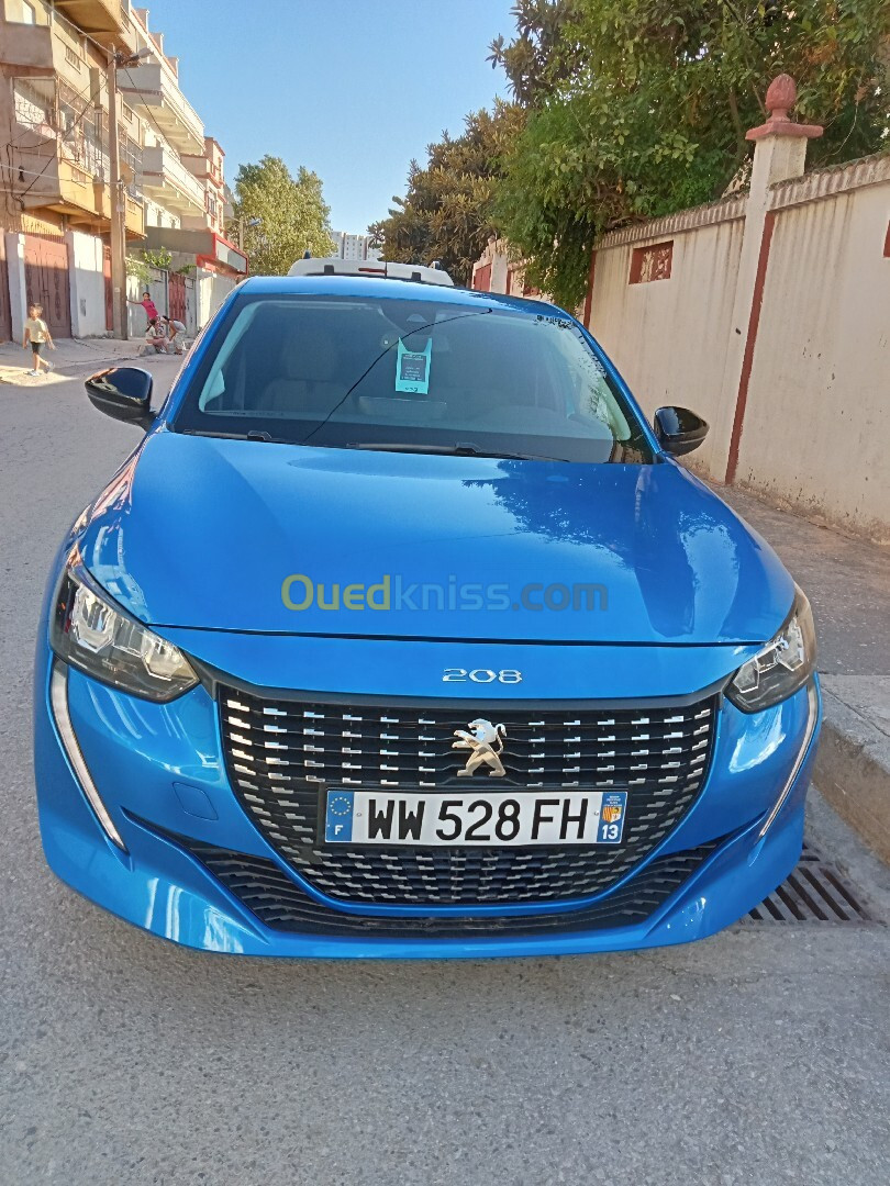 Peugeot 208 2023 