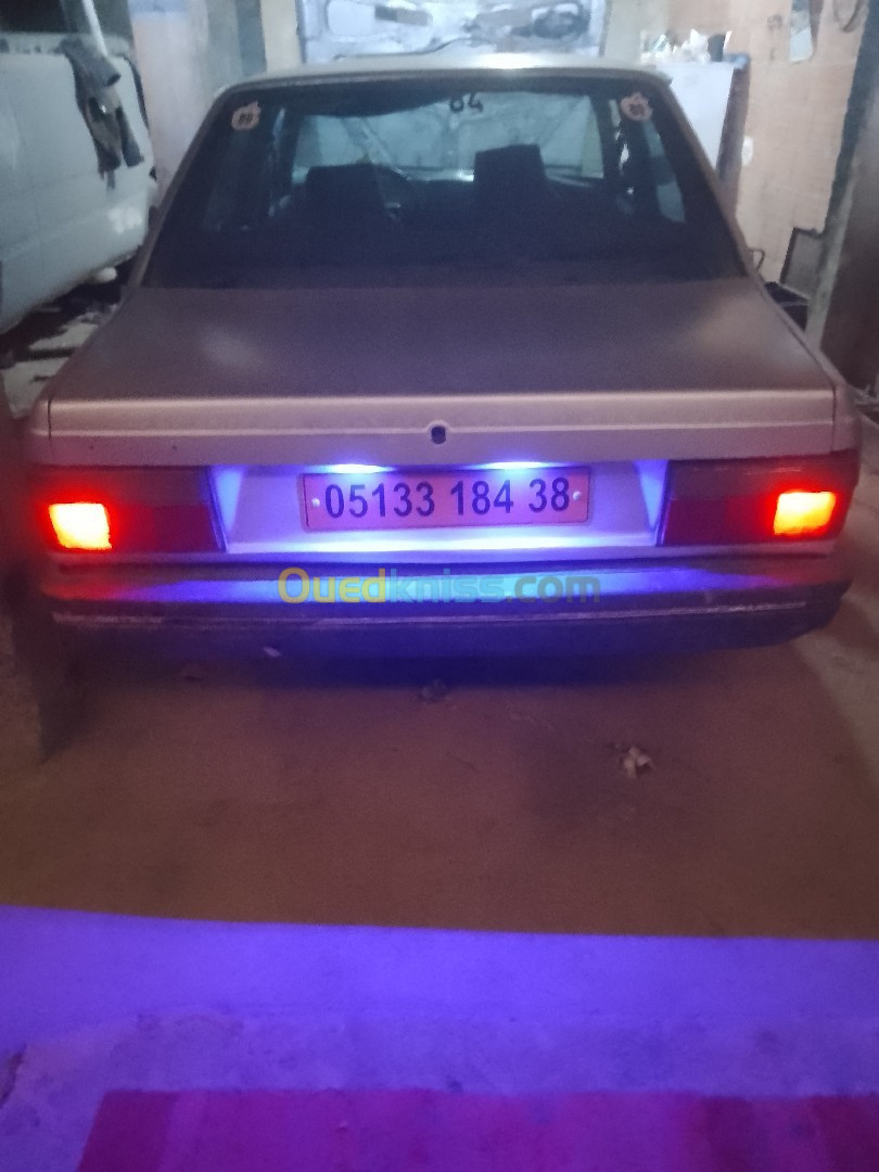 Renault 9 1984 R9