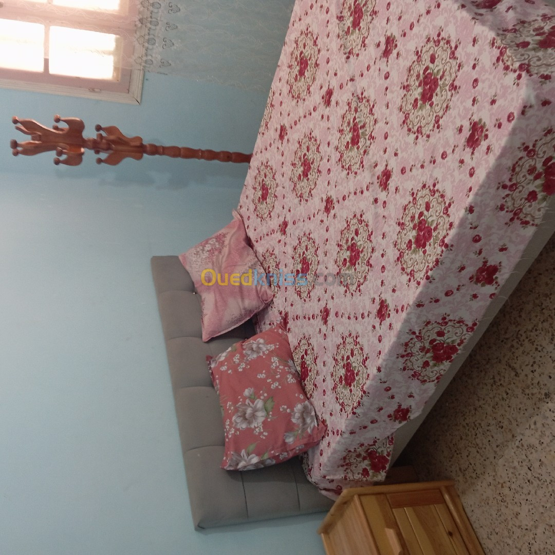 Location vacances Appartement F3 Mostaganem Mostaganem