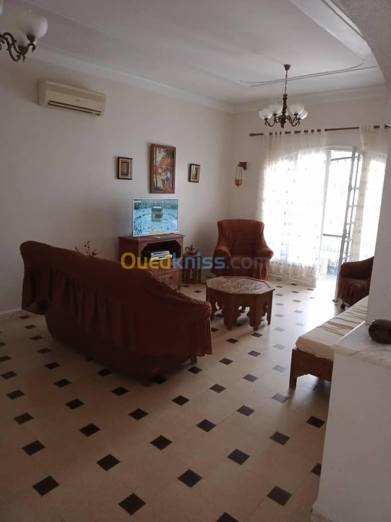 Location vacances Niveau De Villa F3 Skikda Skikda