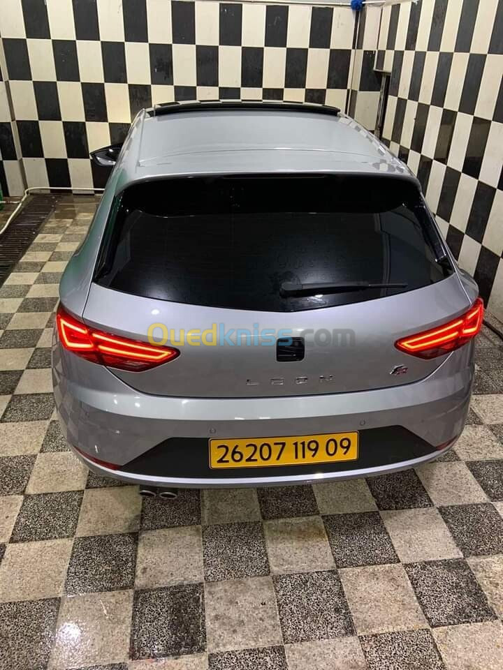 Seat Leon 2019 Beats