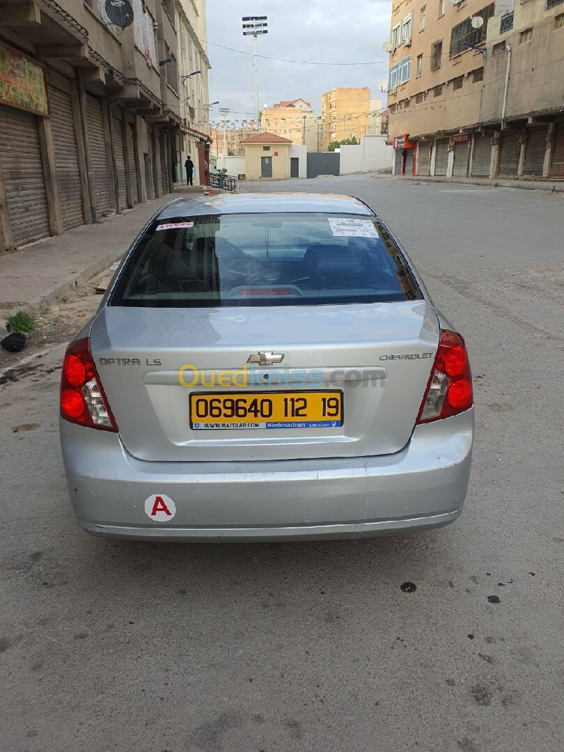 Chevrolet Optra 5 portes 2012 