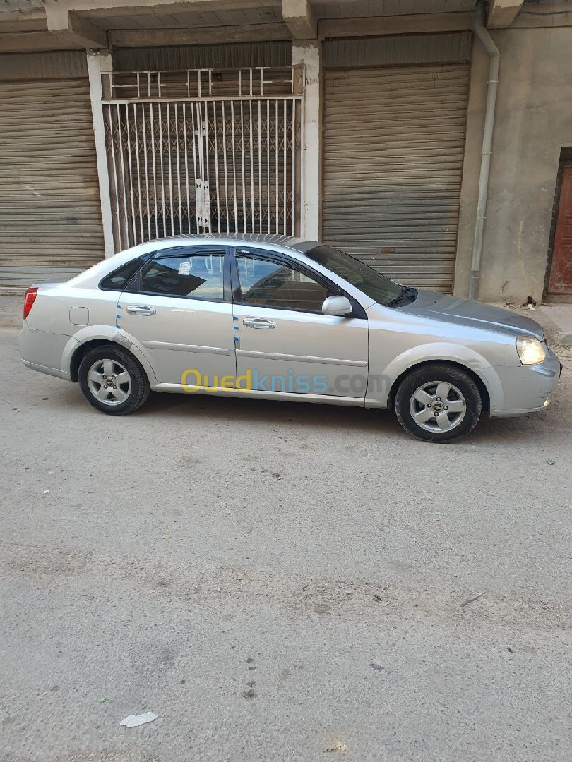 Chevrolet Optra 5 portes 2012 