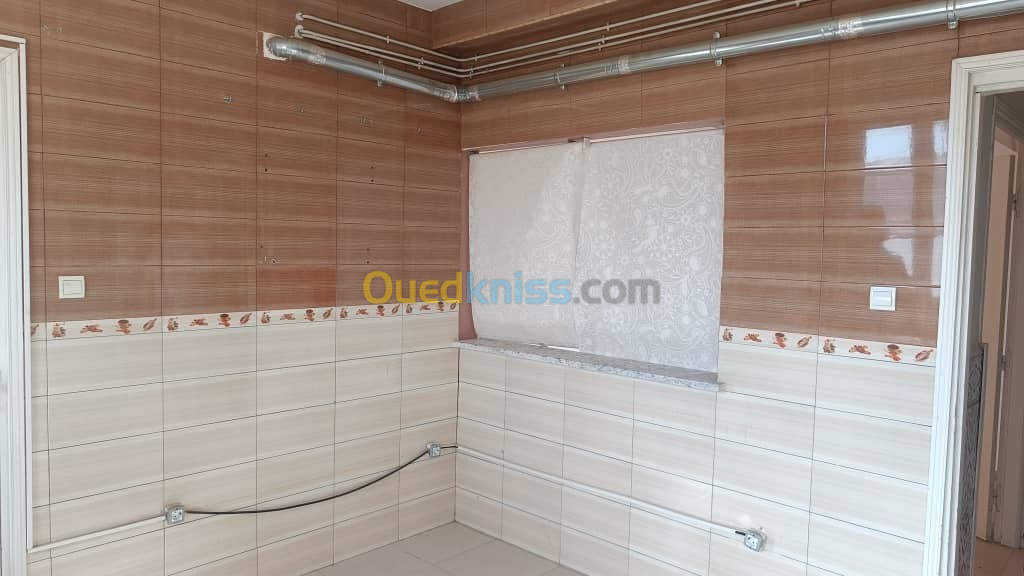 Location Niveau De Villa F3 Alger Saoula