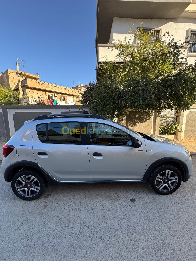 Dacia Sandero 2020 Stepway PRIVILEGE