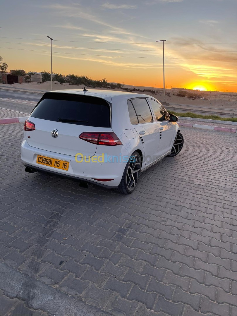 Volkswagen Golf 7 2015 R