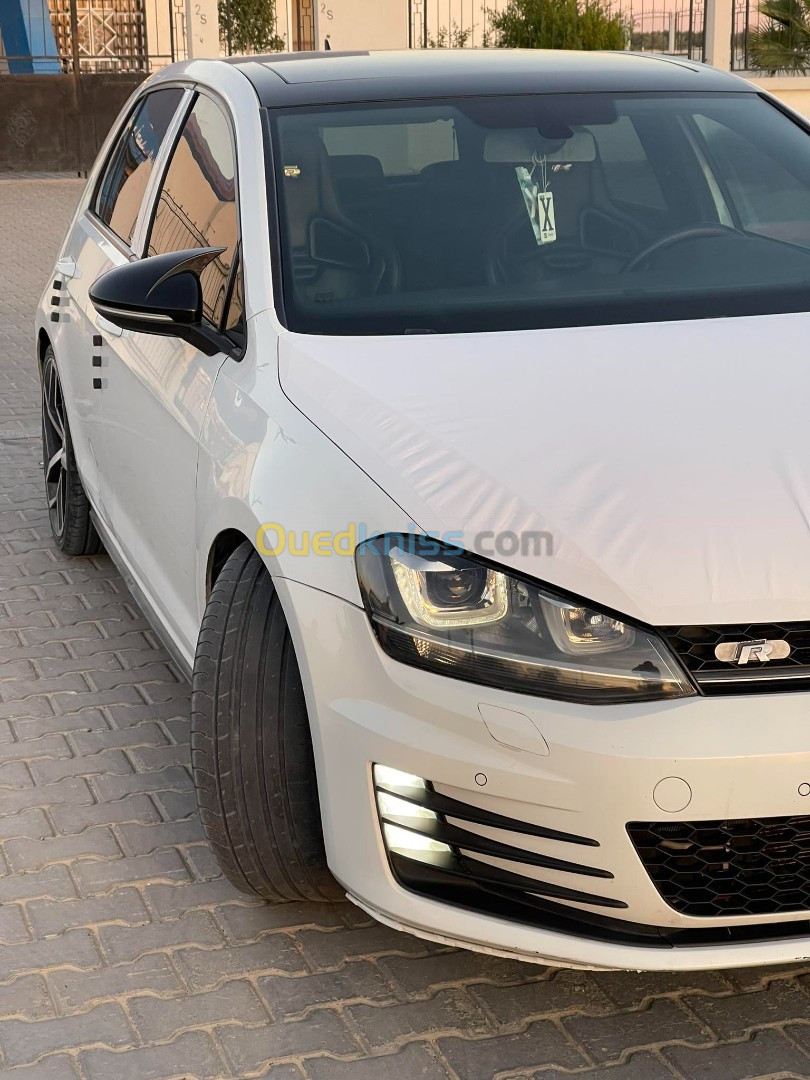 Volkswagen Golf 7 2015 R