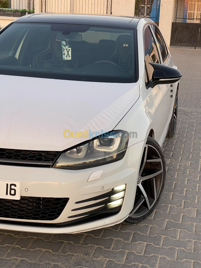 Volkswagen Golf 7 2015 R