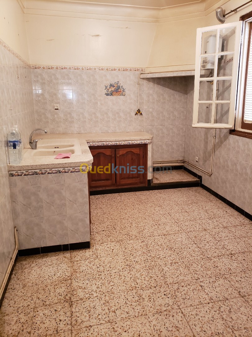 Location Niveau De Villa F2 Alger Bordj el kiffan