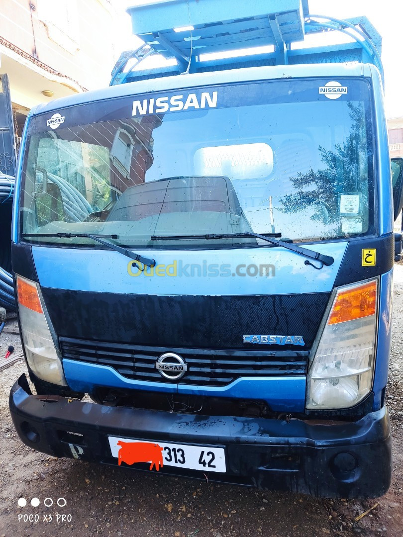 Nissan CABSTAR 2013