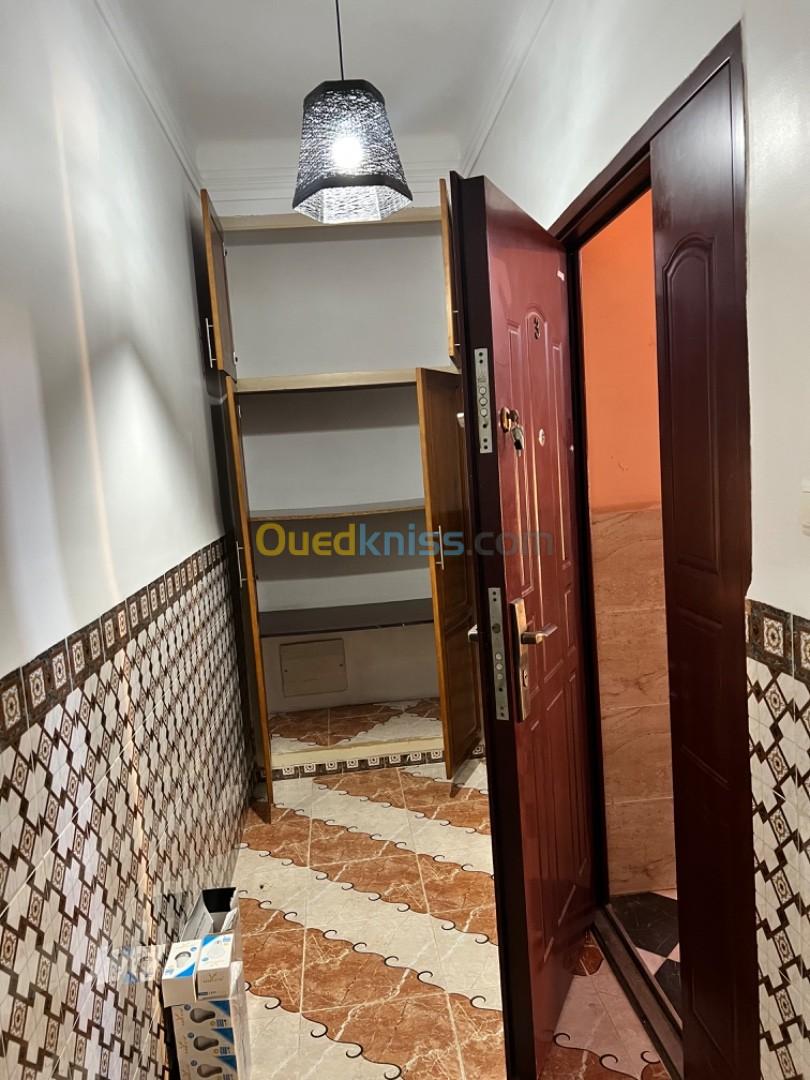 Location Appartement F3 Alger Draria