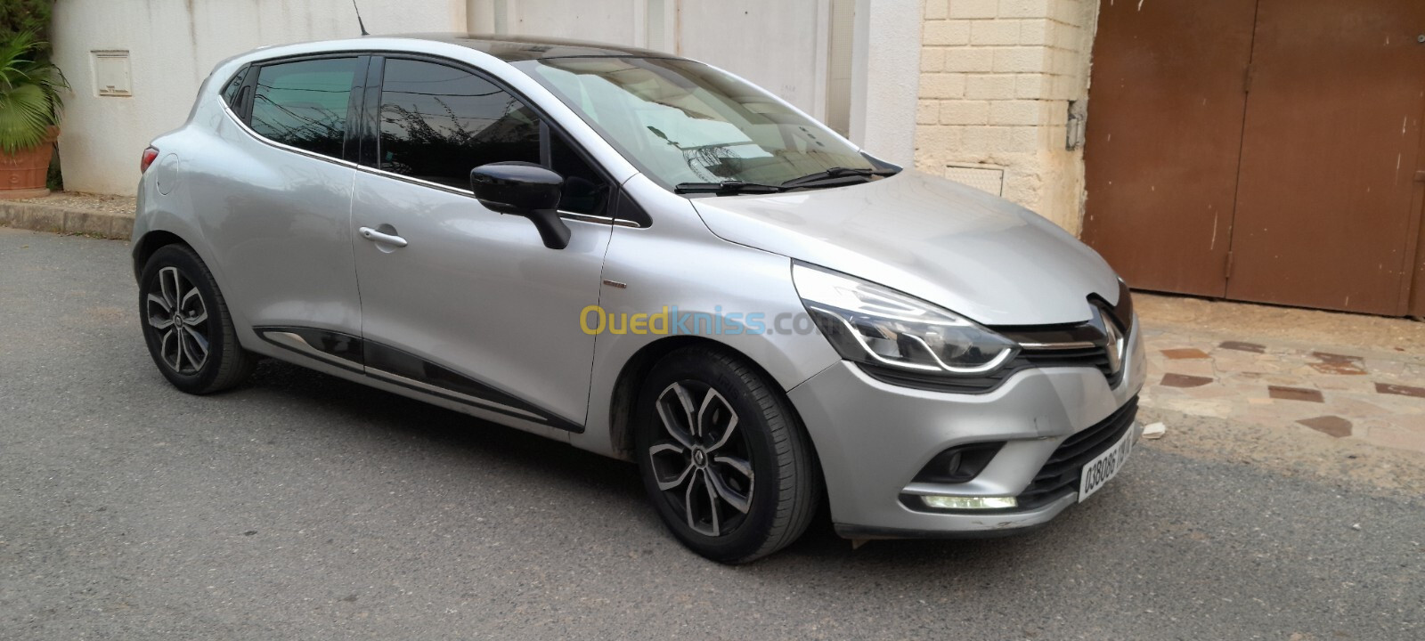 Renault Clio 4 2019 Limited 2