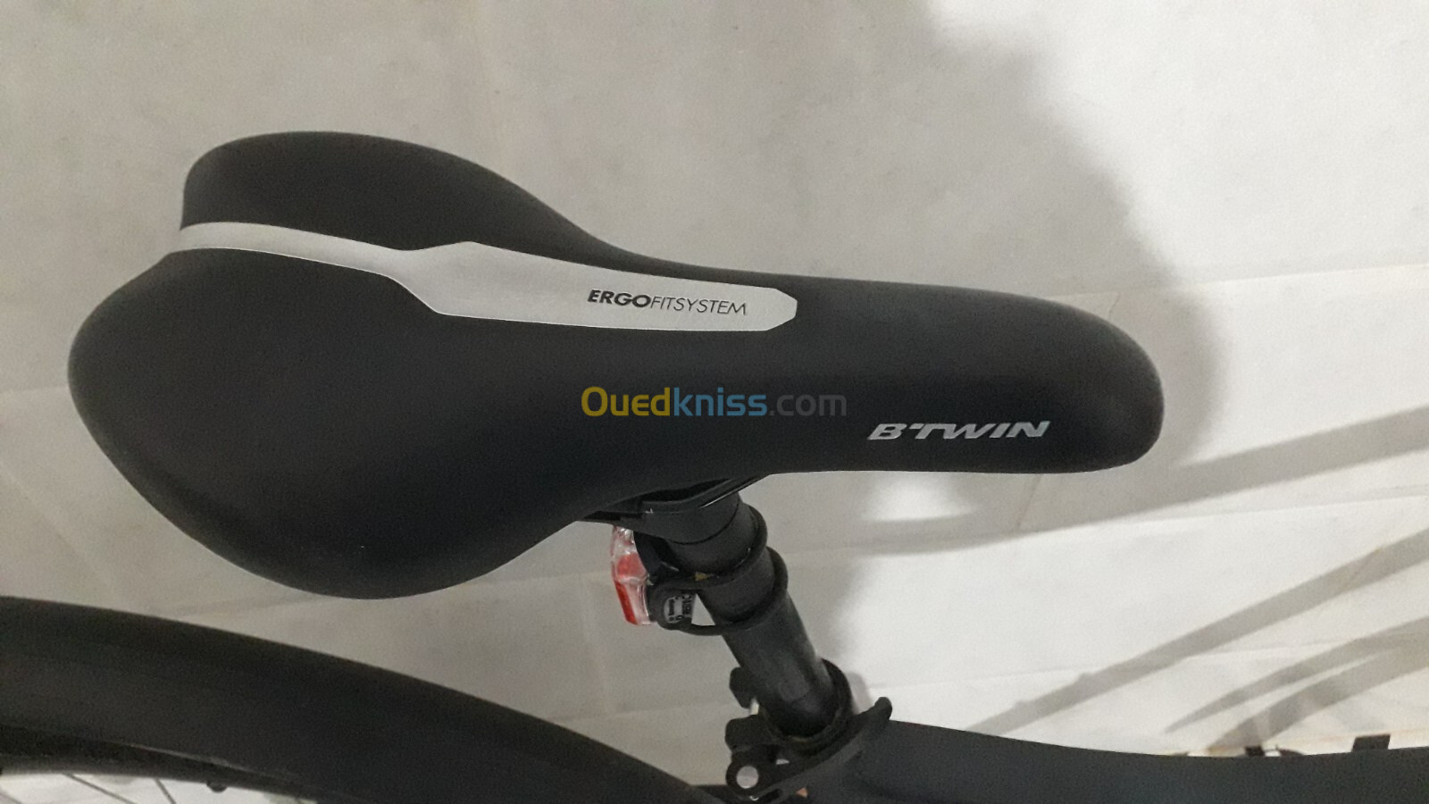 Vélo RIVERSIDE RS 500 taille L 28 pouces neuf 