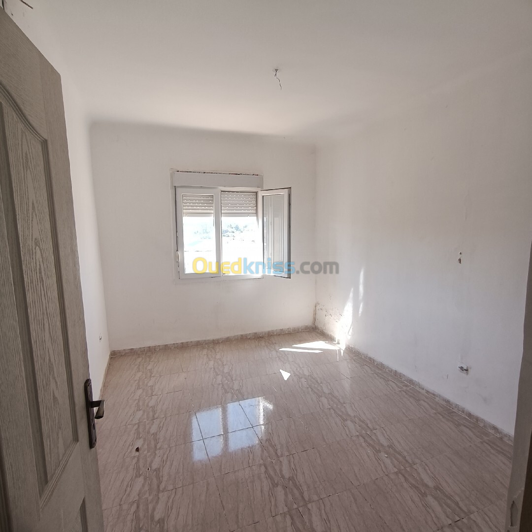 Location Appartement F4 Alger Mahelma