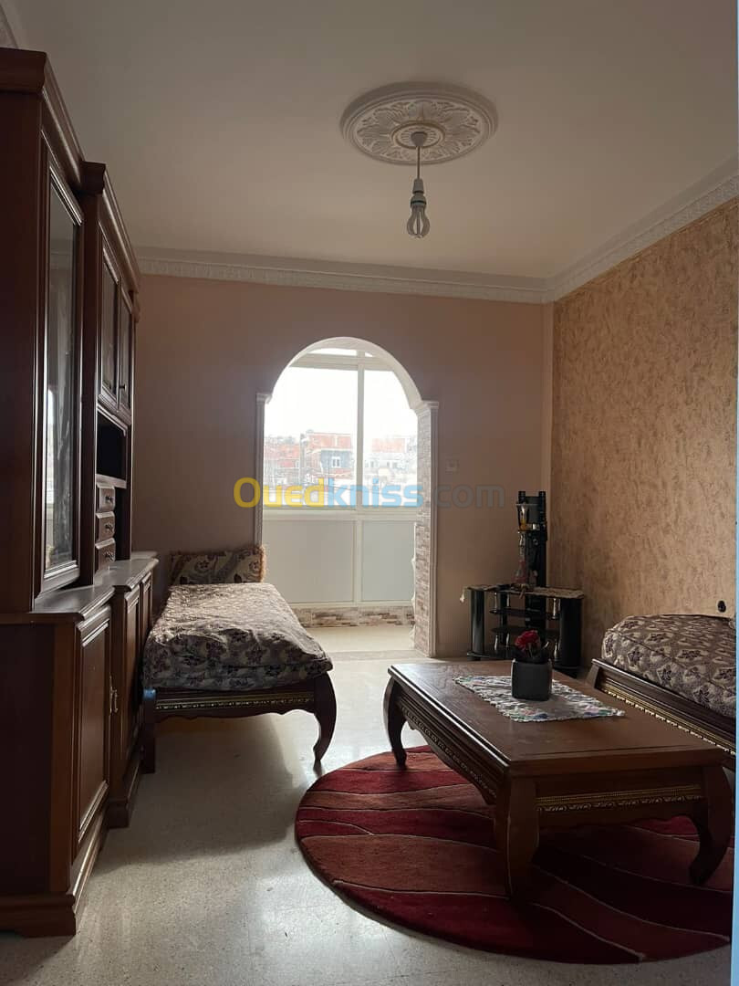 Location Appartement F3 Alger Zeralda