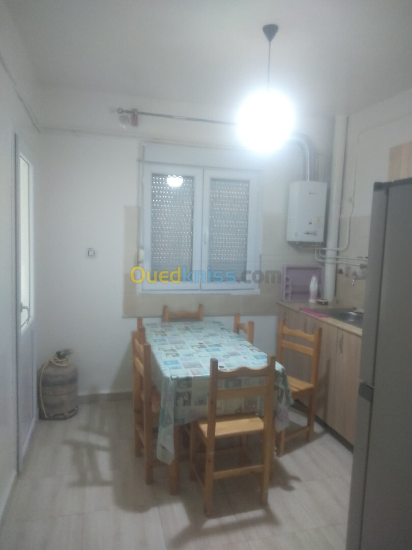 Location Appartement F3 Alger Bordj el bahri