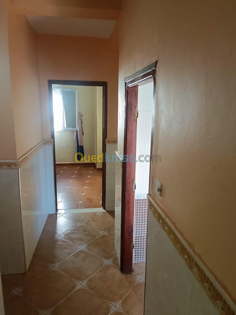 Cherche location Appartement Mostaganem Mostaganem